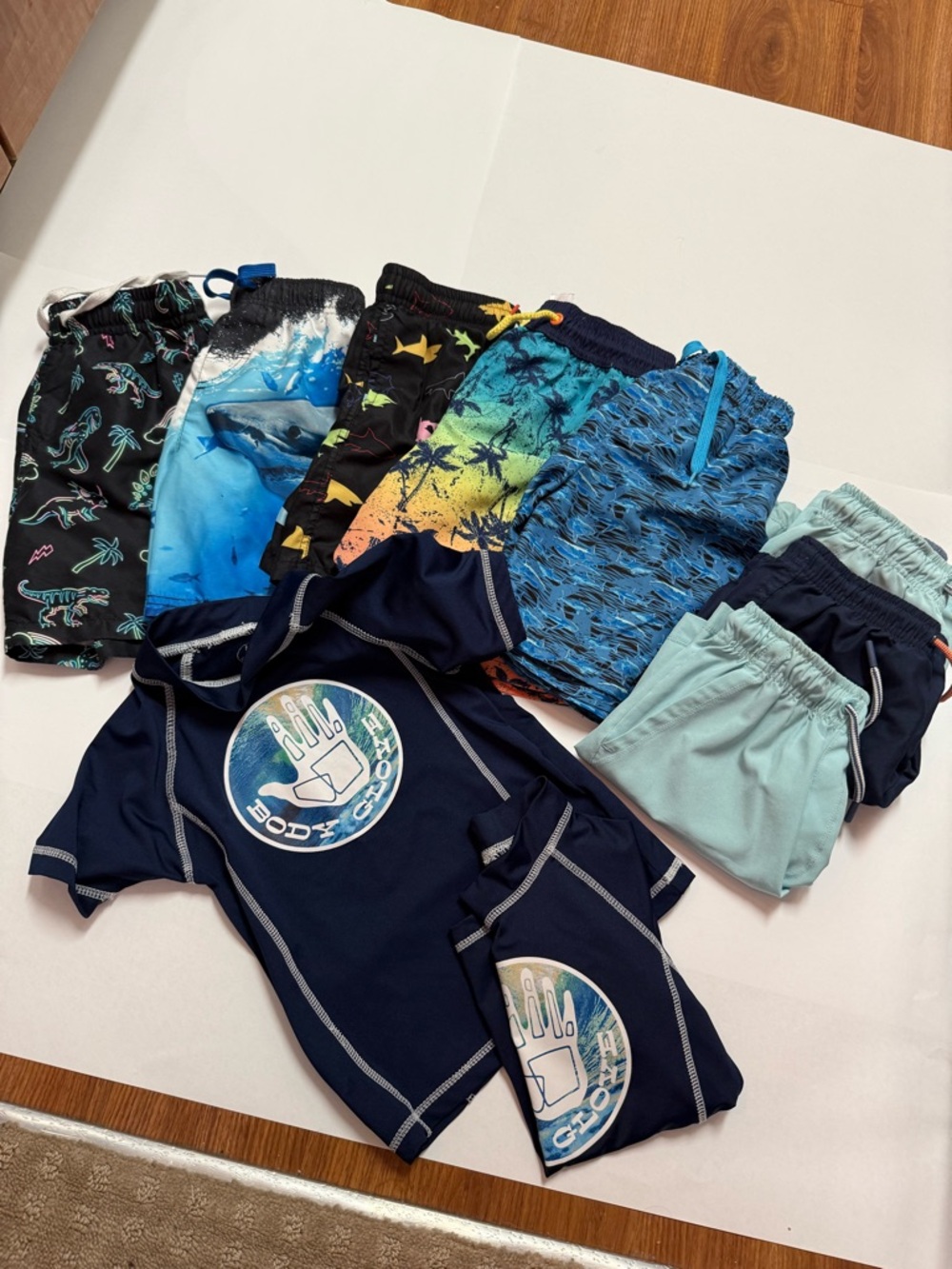 Boys' Assorted Clothing Bundle - Picture 2 of 13